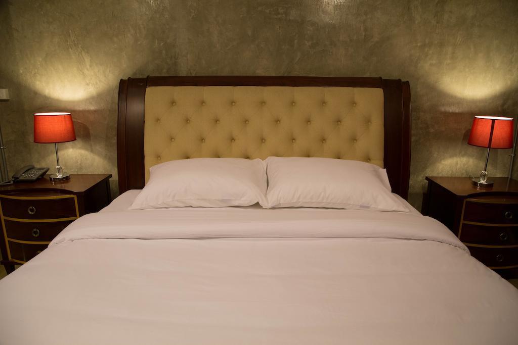 Prestige Chiang Mai Hotel Værelse billede