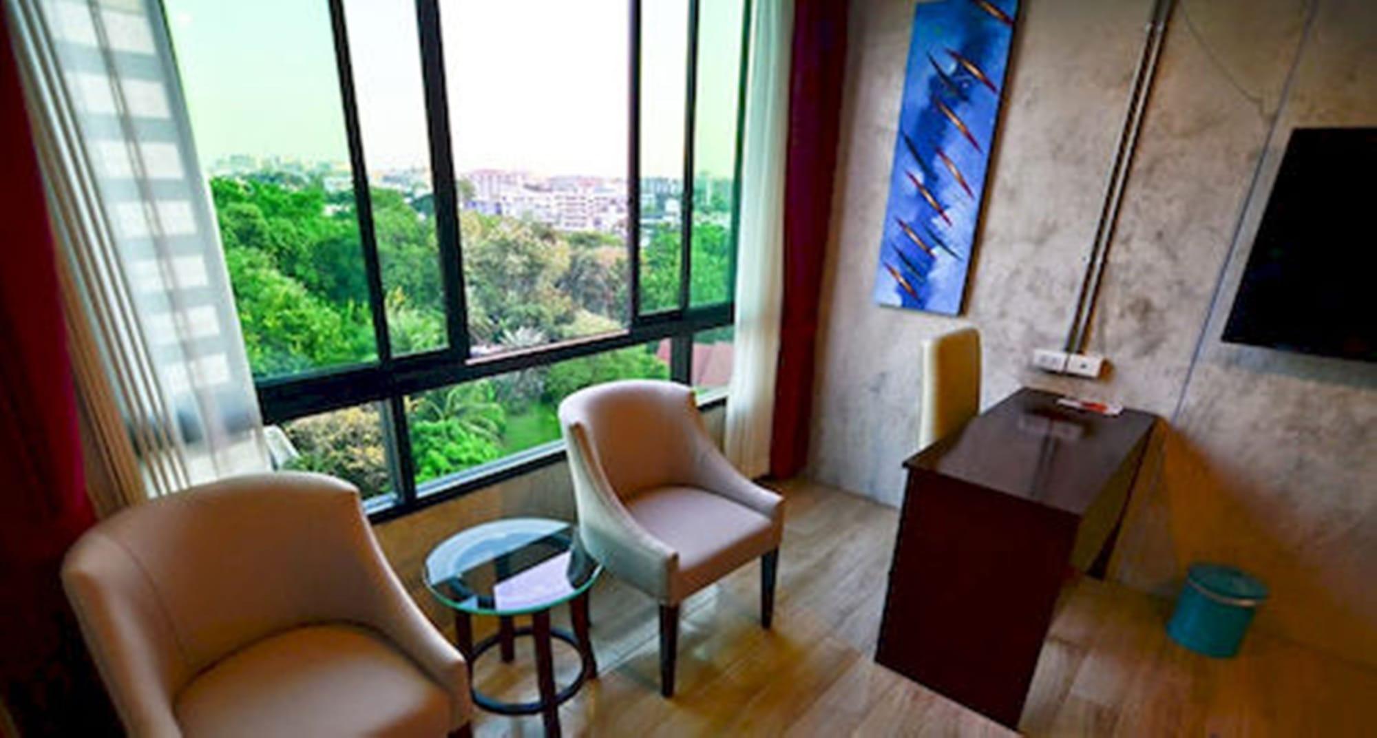 Prestige Chiang Mai Hotel Eksteriør billede
