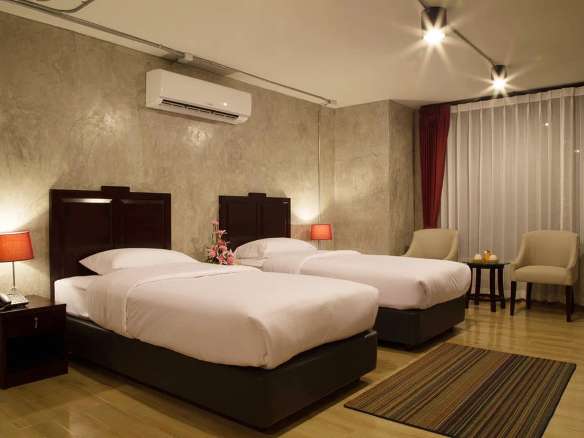 Prestige Chiang Mai Hotel Eksteriør billede