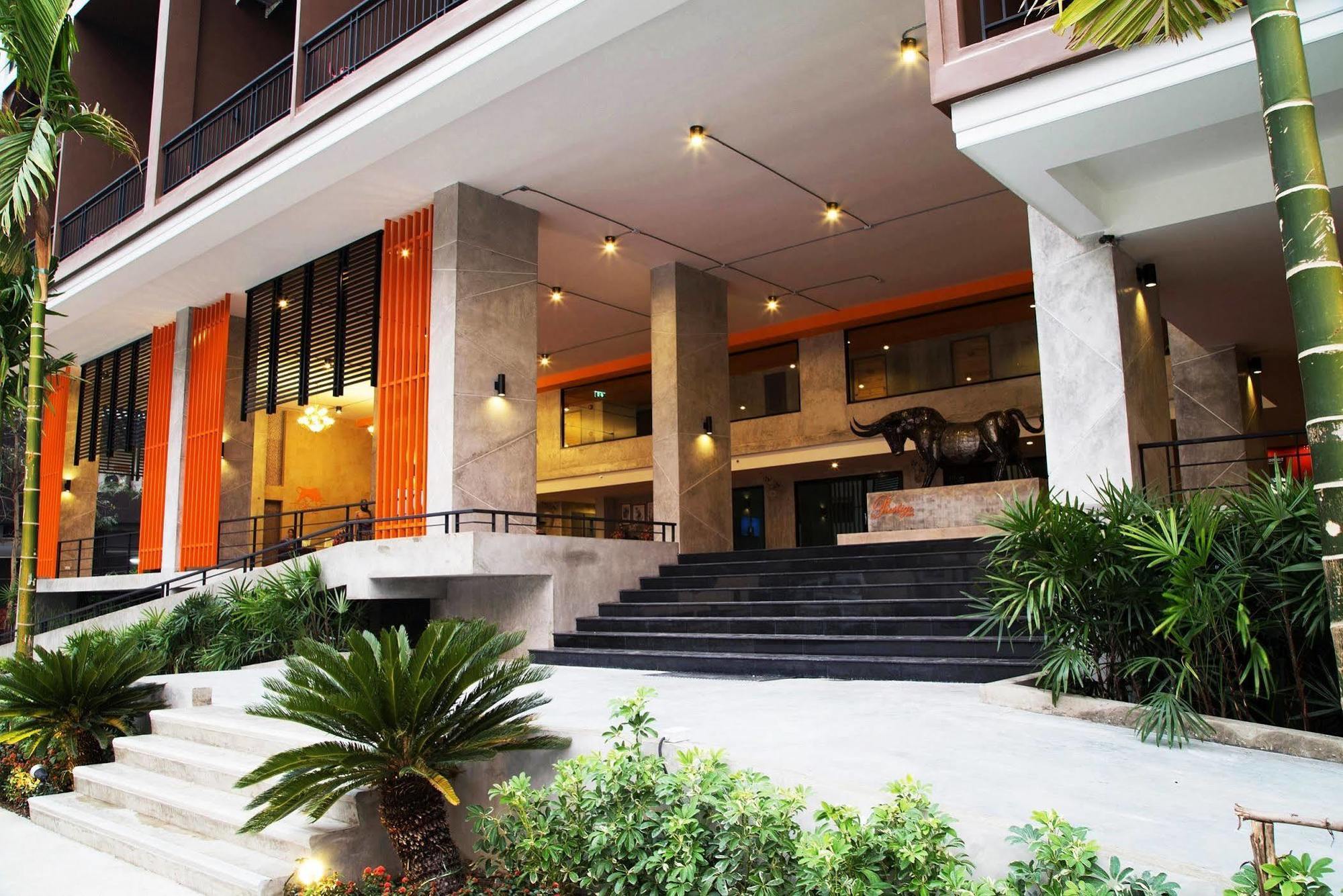 Prestige Chiang Mai Hotel Eksteriør billede